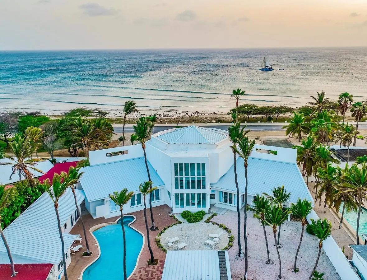 Ocean Front 8-Bedroom 7-Bath Sunset Views Malmok! Παλμ Μπιτς